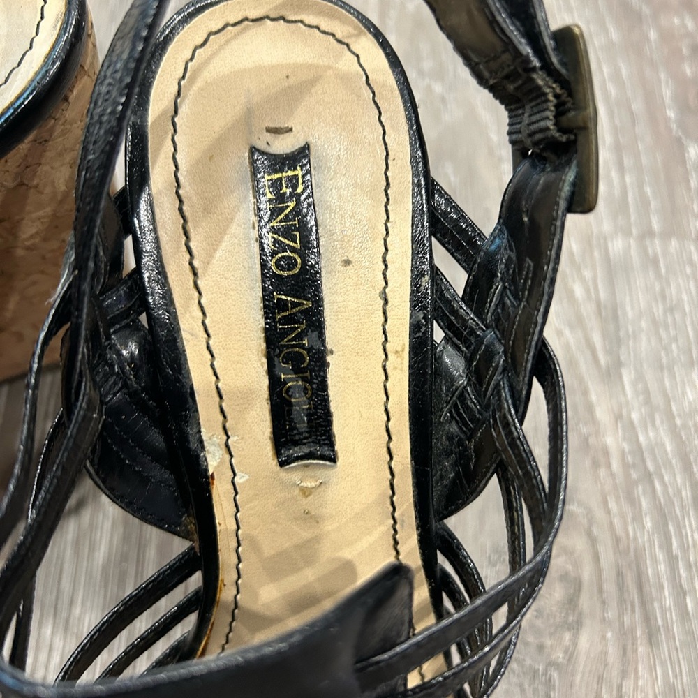 Enzo Angiolini Black and Tan Wedge Sandals - Picture 4 of 8